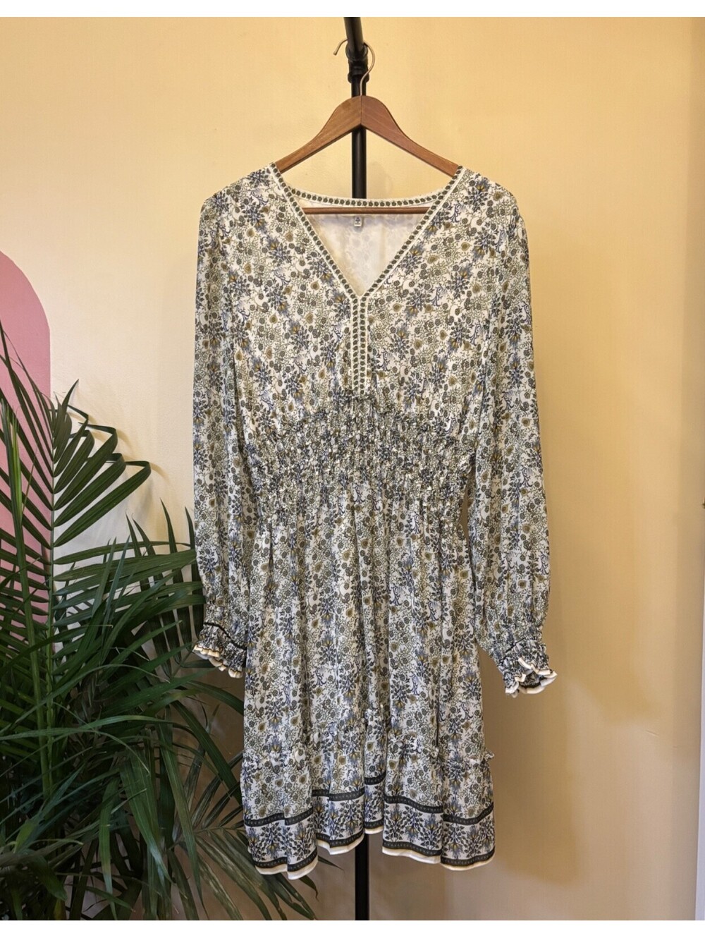 Max Studio Tan/Green Floral Dress Size XL